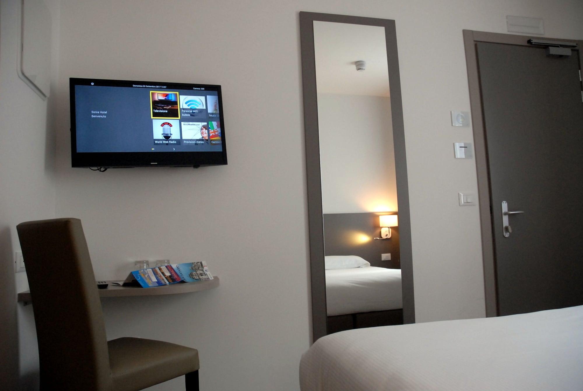 Hotel Sonia 3*