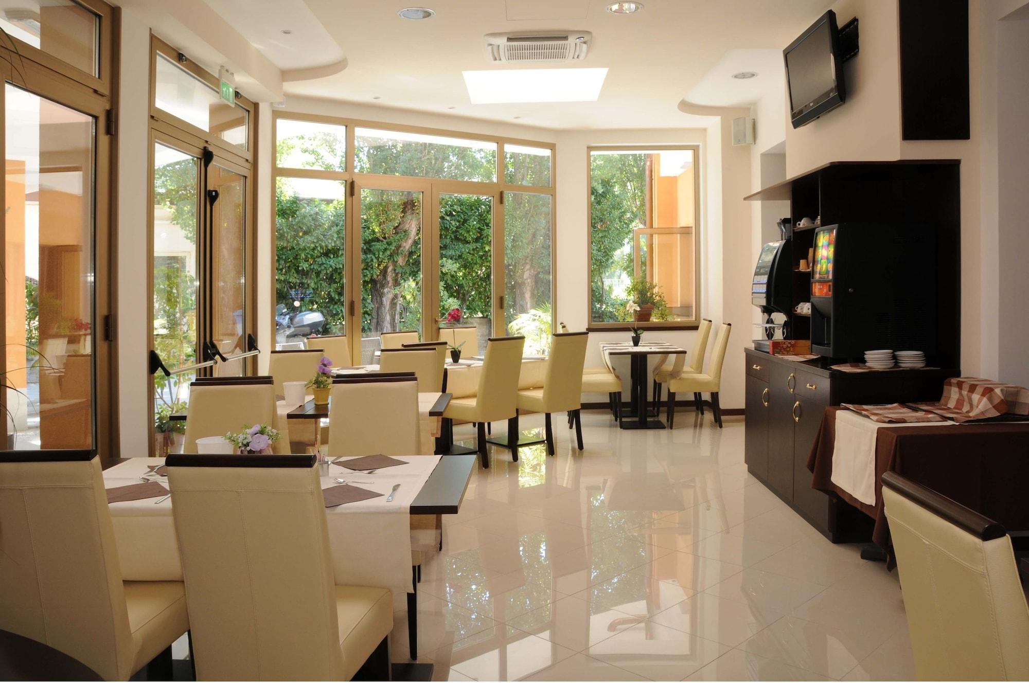 Sonia Hotel
